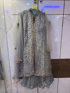 Elegant Embroidered Pakistani Kurti Set