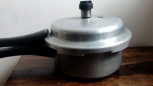 2L Prestige Aluminum Pressure Cooker