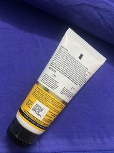 ceramide and vitamin c sunscreen + PERFUME