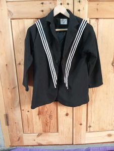 Stylish Black Blazer