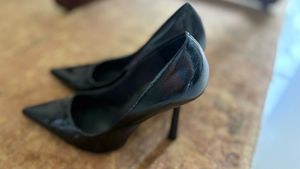 Black Patent Leather Pointed Toe Heels