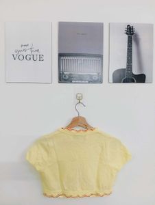 Chic Yellow Cropped Bolero