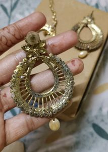 Gold Tone Indian Jewelry Set