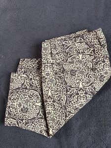 Patterned Casual Pants