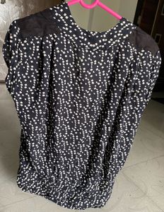 New Remanika Black Printed Lenzing Modal Top–XS