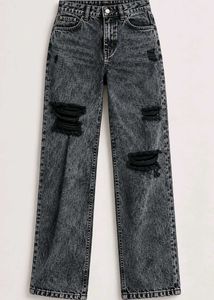 Distressed Wash Women's High rise Jeans