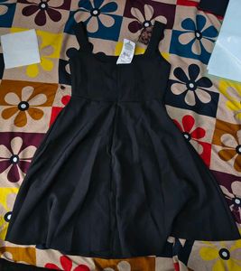 Black Flared Dress - XS