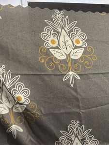 Beautiful dining table cover