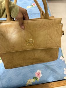 Stylish Tan Handbag