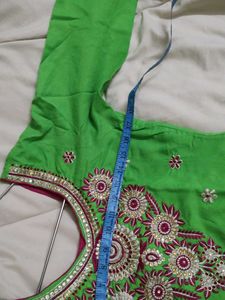Green Embroidered Kurta