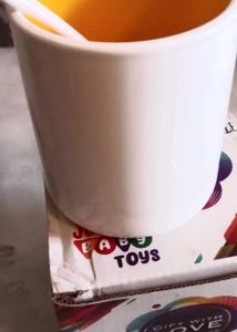 one smily cup + 1 500ml bottle