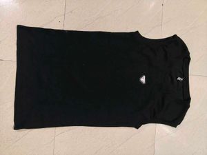 🖤 PRADA Style Black Sleeveless T-Shirt 🖤