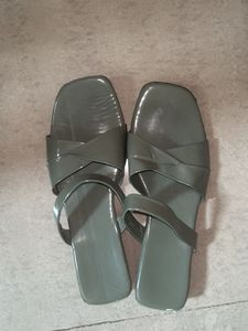 CLASSIC sea green heel sandals