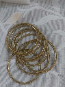Set of 8 Golden Metallic Bangles