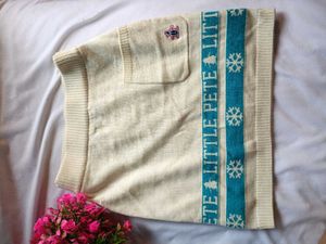 Little knitted skirt
