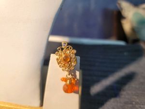 Orenge Locket With Ear Rings