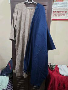 Kurta with free black woolen check
