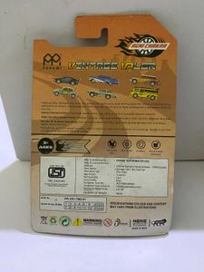 Papami Vintage Valor Diecast Car