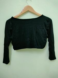 Super Cropped Black Top