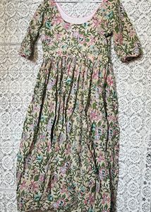 Beautiful Floral Print Kurta Set