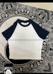 H&amp;M Colorblock Crop Top