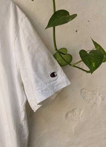 Champion Graphic T-Shirt 👕