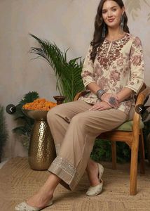 UPARNA embroidered chikankari short kurti