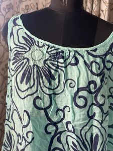Lightweight Floral Print Tunic Top