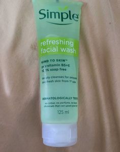 Simple Refreshing Facial Wash 125ml | Gentle Facew