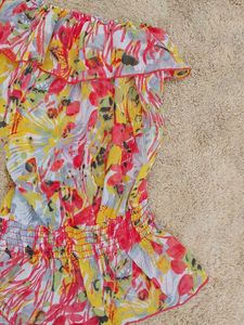 Flowy Floral One-Shoulder Top