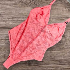 Undiz Lace Bodysuit - Coral