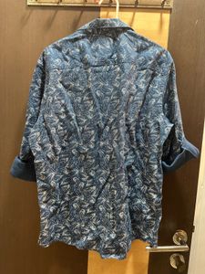 Netplay Men's Blue Leaf Print Shirt