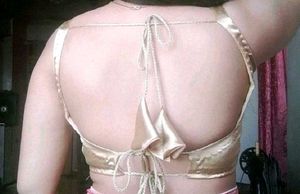 backless blouse