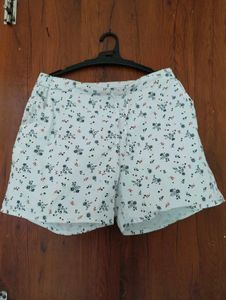 White Floral Print Shorts