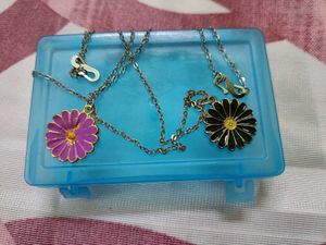 Daisy Pendant Necklaces (Set of 3)