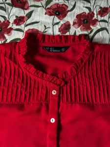 Red Victorain Top With Ruffled Hem