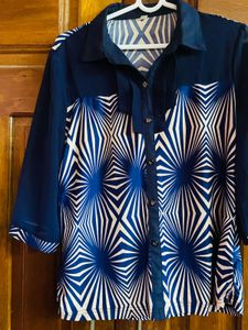 Stylish Blue Geometric Print Button-Up Top