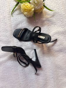 Chic Black ELLE Slingback Sandals