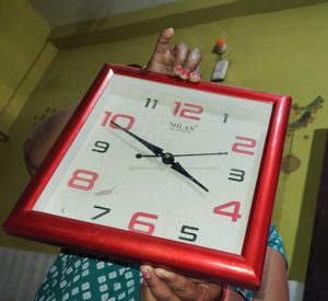 Milan Quartz Wall Clock