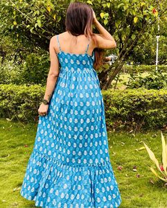 Blue Floral Print Maxi Dress