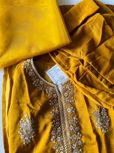 Tikhi Imli Gorgeous 3 Piece Kurta set,net dupatta