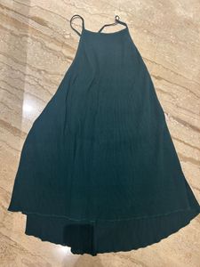 criss cross halter neck backless green dress