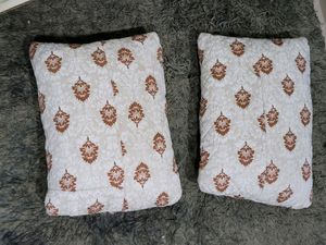 Pack 2 Quality Pillows