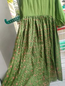 Green Embroidered Kurta with Pink Floral Print