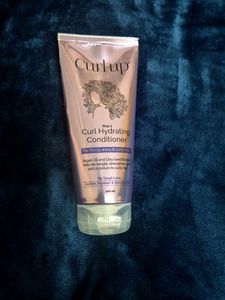Curl Up Hydrating Conditioner
