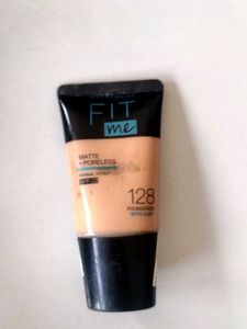 Maybelline Fit Me Foundation