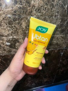 Joy Ubtan Face Wash &amp; Hydra Refresh Gel