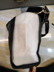 Chic Tri-Color Handbag