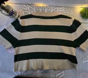 Striped Cropped Knit Top