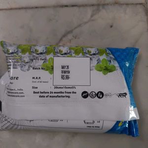 Skinic Refreshing Wipes Combo Pack of 3